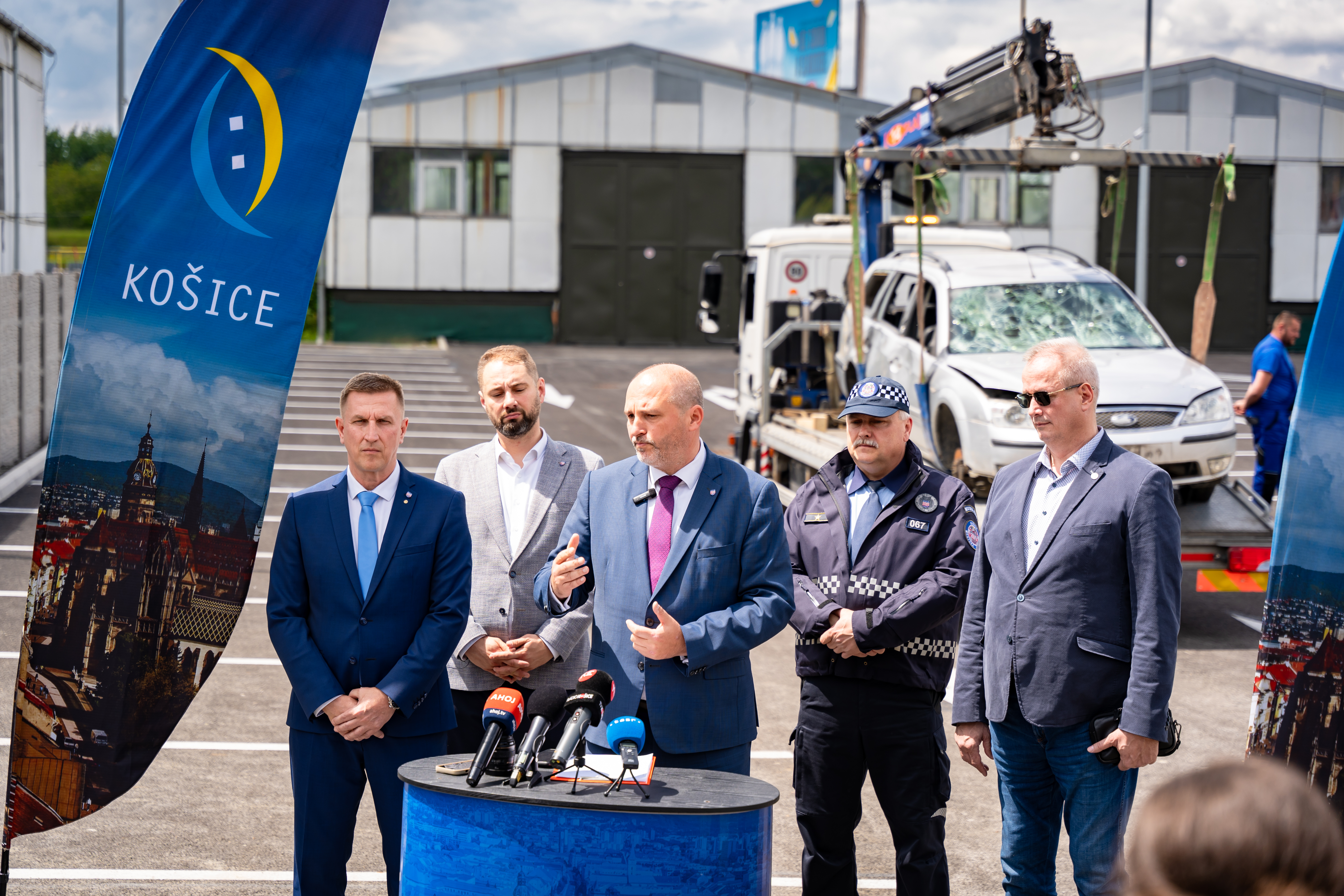 Tlacovy brifing - otvorenie odstaviska pre autovraky -24 (2)